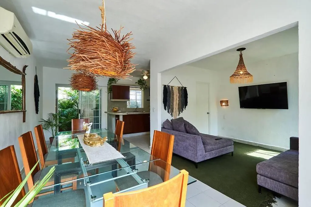 Appartement Super centric house 3 Kingsize and private garden à Tulum